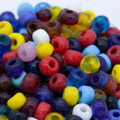 9IC202-L: Crow Mix Transparent & Opaque 9.5-10mm - Approximately 240 Pieces Per 200 Grams